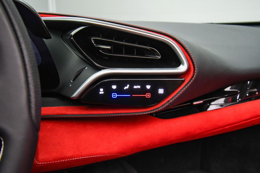 2024 Ferrari 296 GTS
