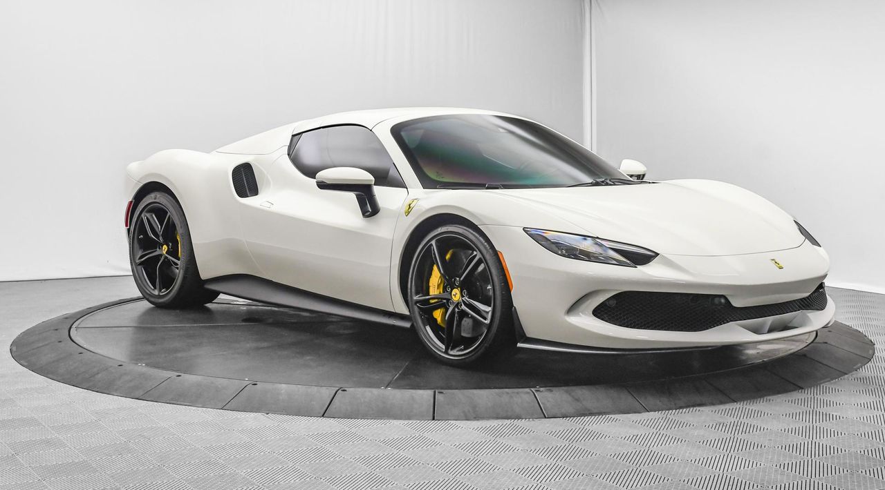 2024 Ferrari 296 GTS