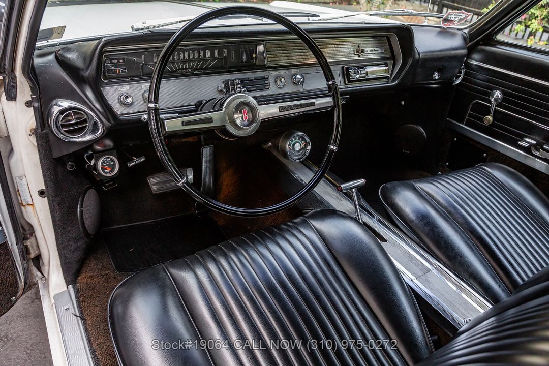 1965 Oldsmobile F-85 Cutlass Holiday