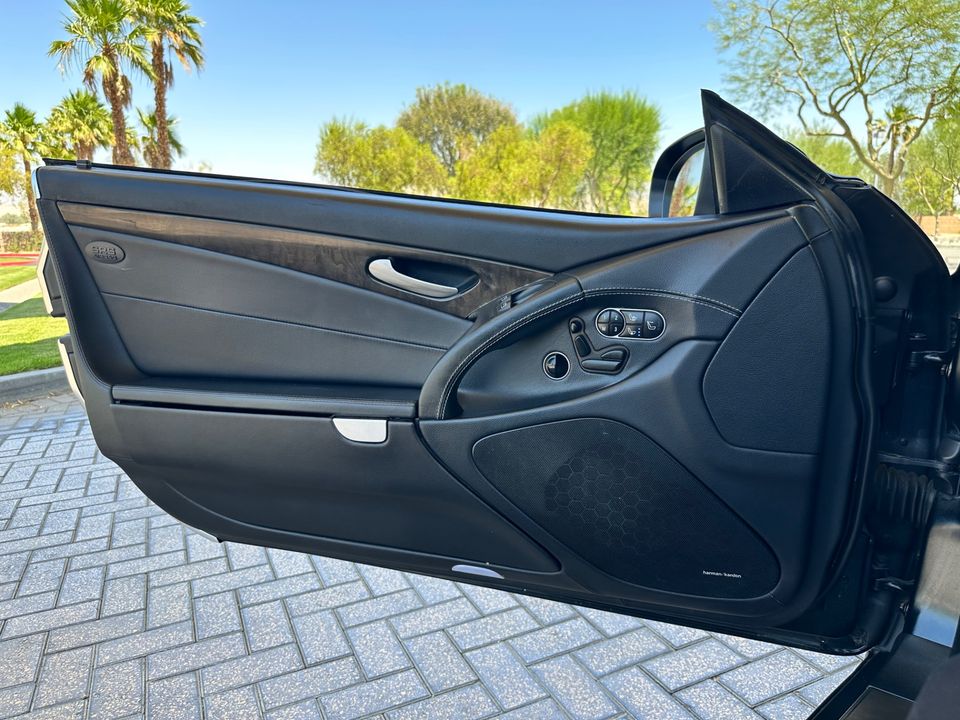 2011 Mercedes-Benz SL550