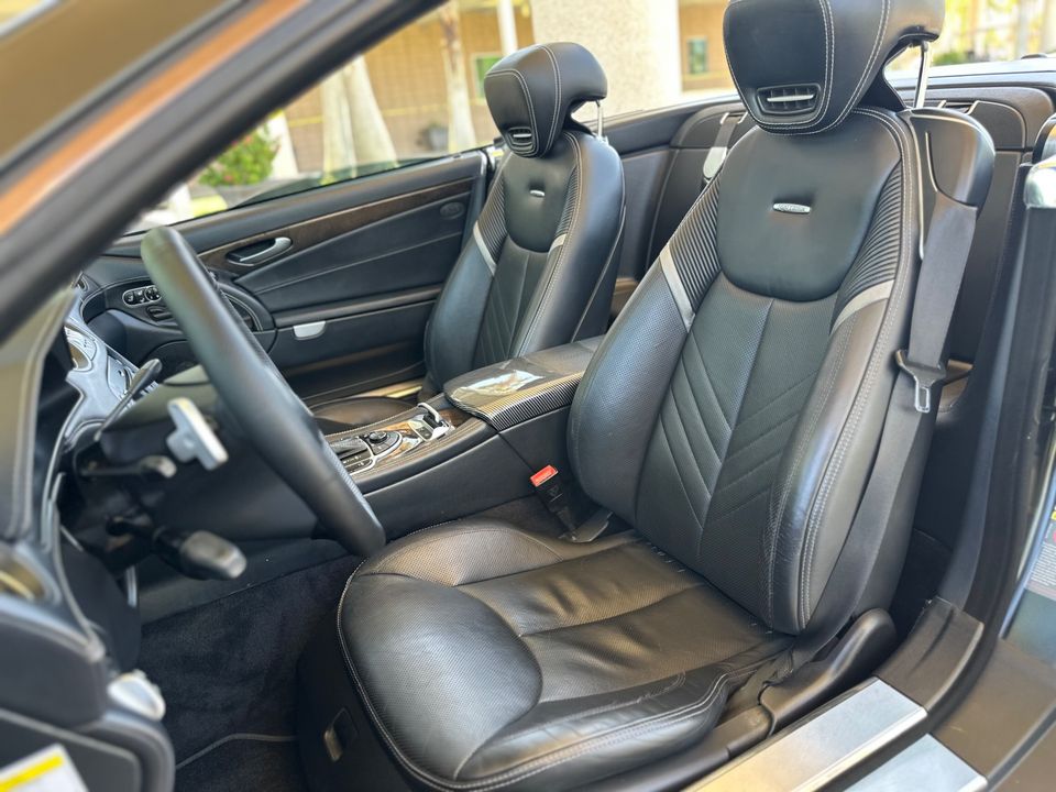 2011 Mercedes-Benz SL550