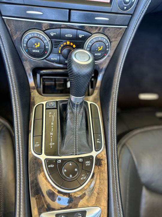 2011 Mercedes-Benz SL550
