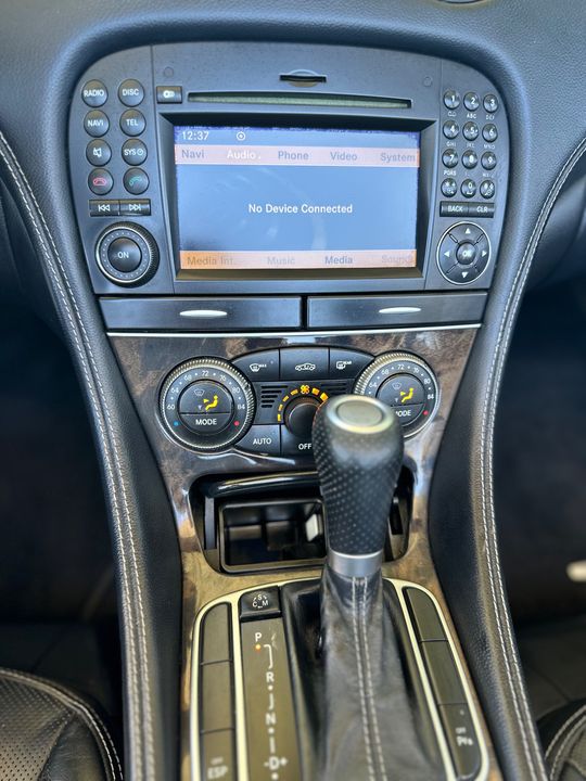 2011 Mercedes-Benz SL550