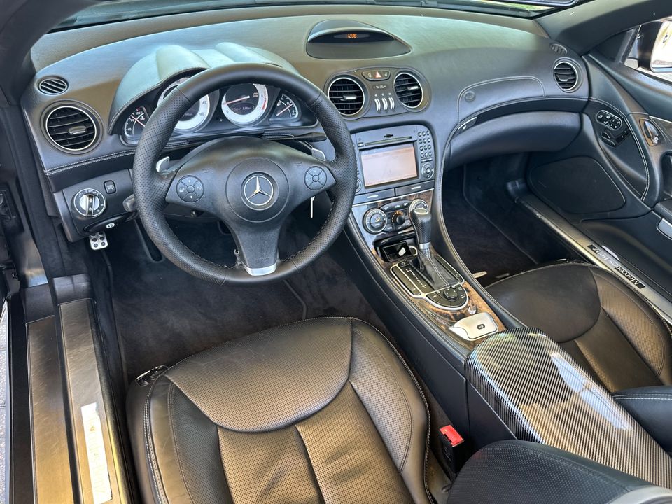 2011 Mercedes-Benz SL550