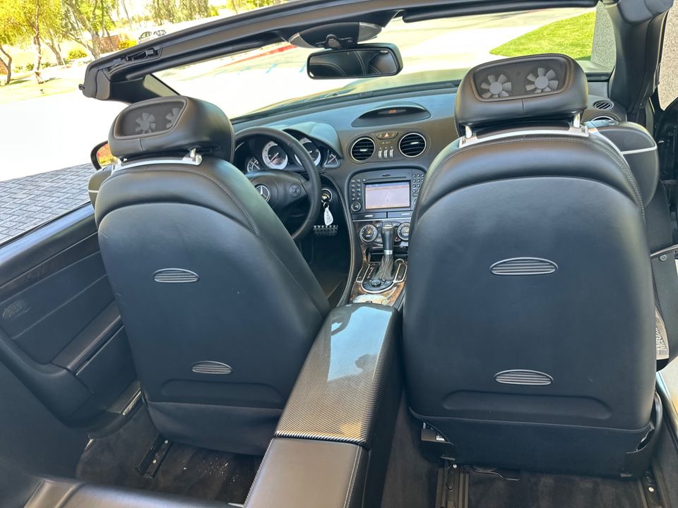2011 Mercedes-Benz SL550