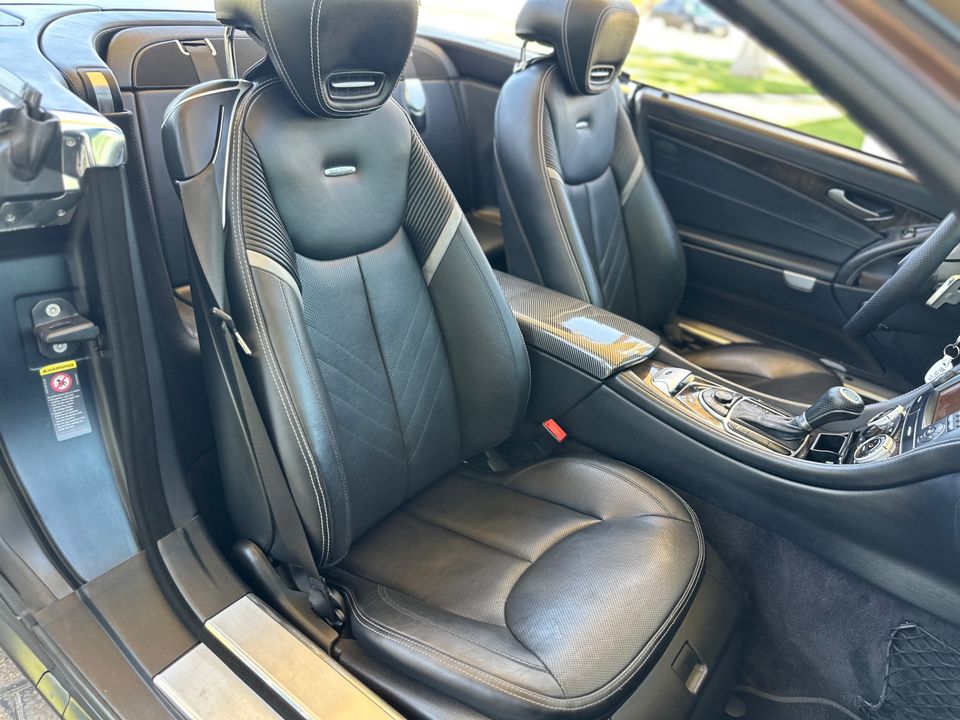 2011 Mercedes-Benz SL550