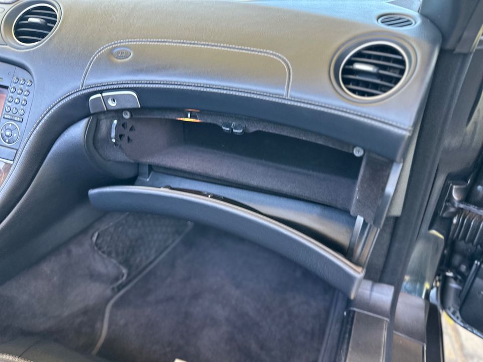 2011 Mercedes-Benz SL550