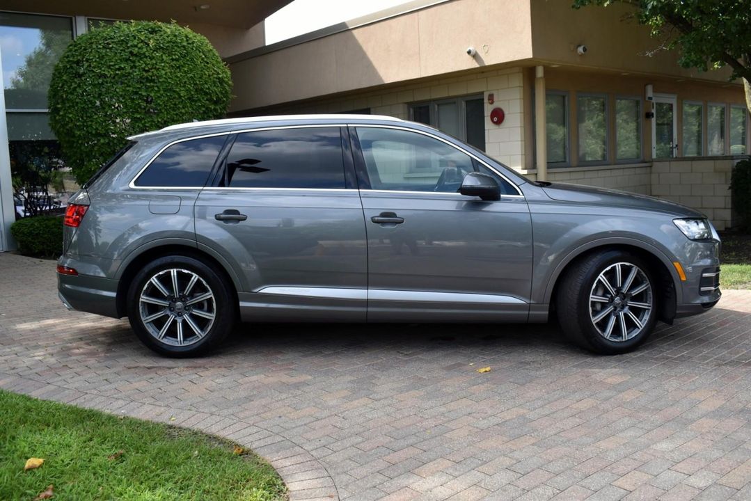 2017 Audi Q7 3.0 TFSI Prestige Pkg, Driver Assistance Pkg, Ventilation and Cold Weath