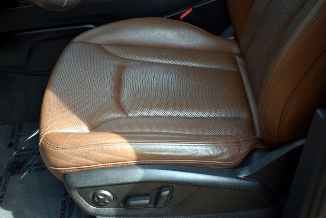 2017 Audi Q7 3.0 TFSI Prestige Pkg, Driver Assistance Pkg, Ventilation and Cold Weath