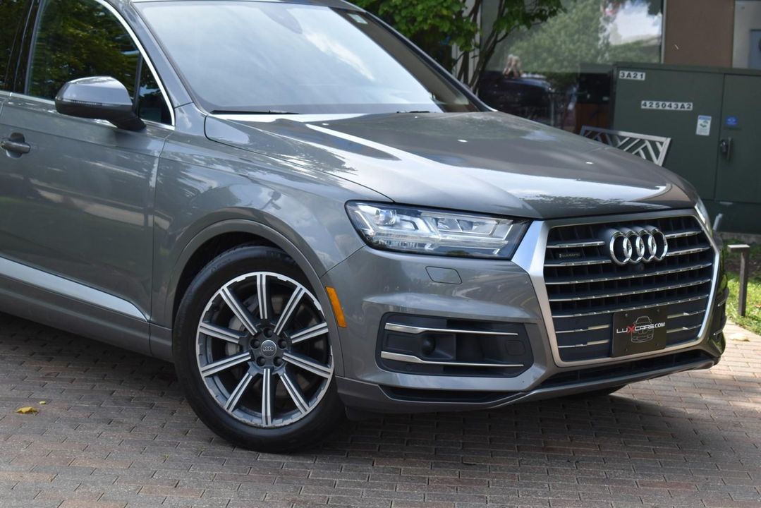 2017 Audi Q7 3.0 TFSI Prestige Pkg, Driver Assistance Pkg, Ventilation and Cold Weath