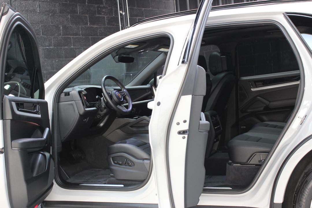 2024 Porsche Cayenne
