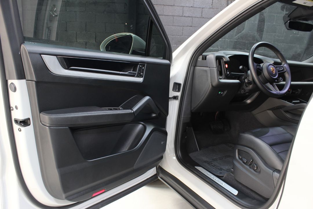 2024 Porsche Cayenne