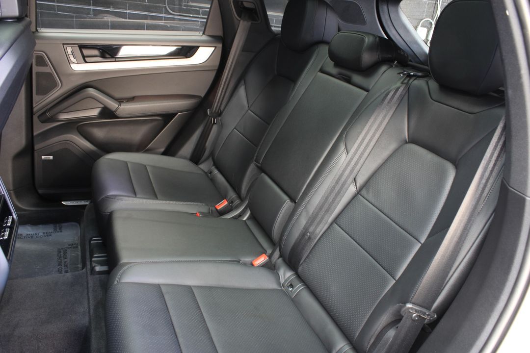 2024 Porsche Cayenne