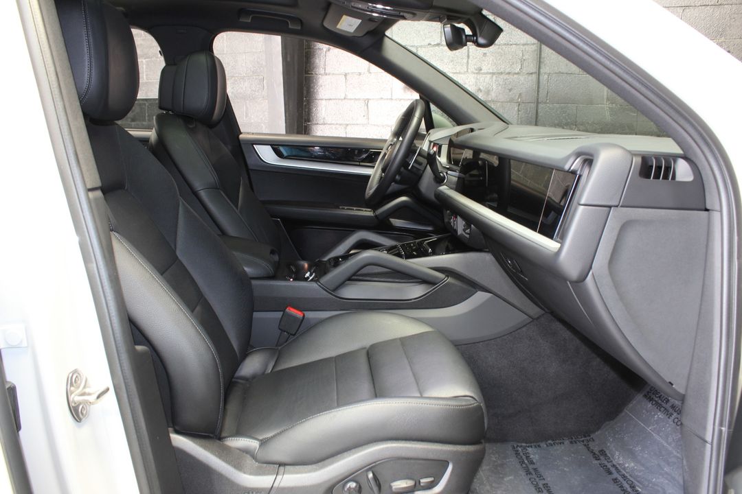 2024 Porsche Cayenne