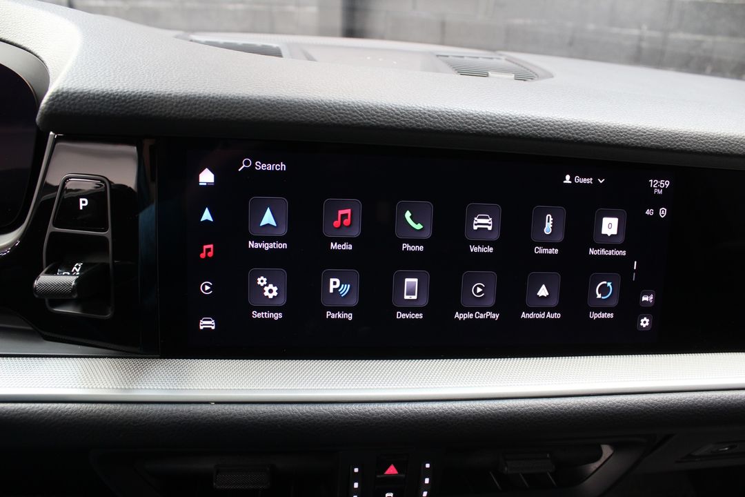 2024 Porsche Cayenne