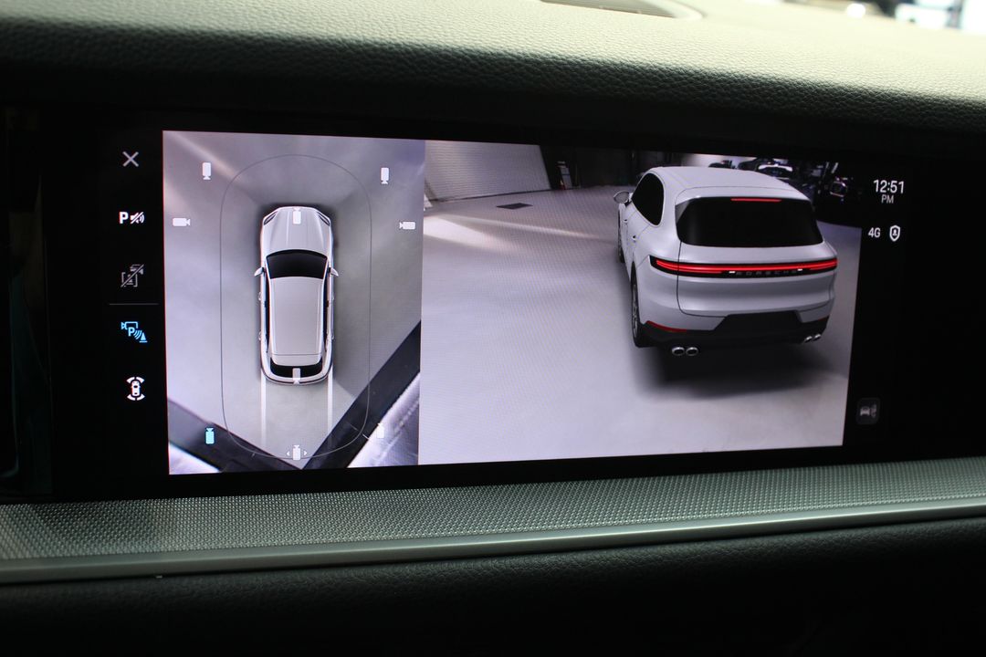 2024 Porsche Cayenne