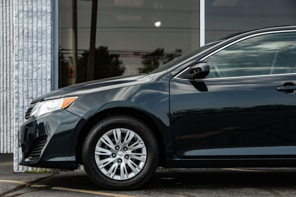 2012 Toyota CAMRY L