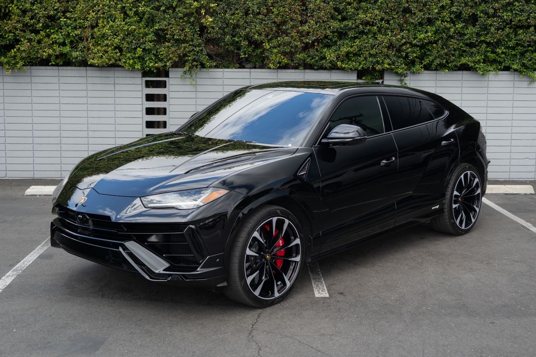 2024 Lamborghini Urus