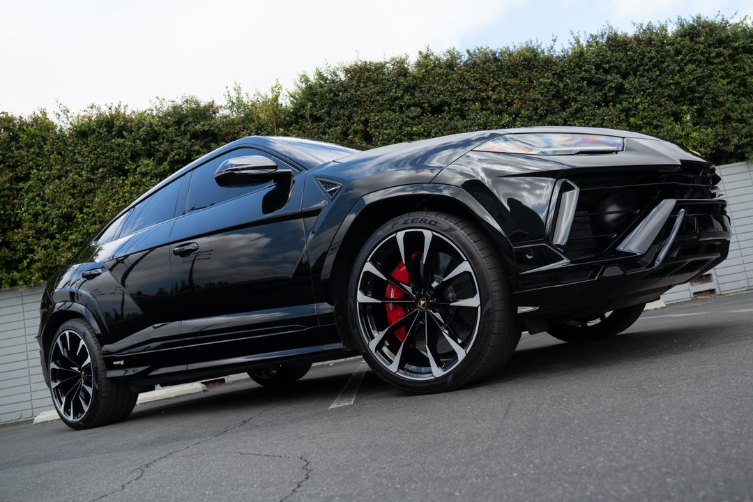 2024 Lamborghini Urus