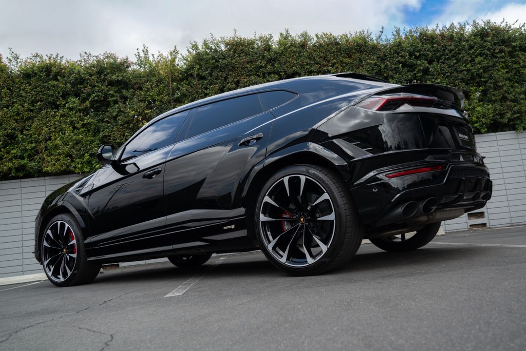 2024 Lamborghini Urus