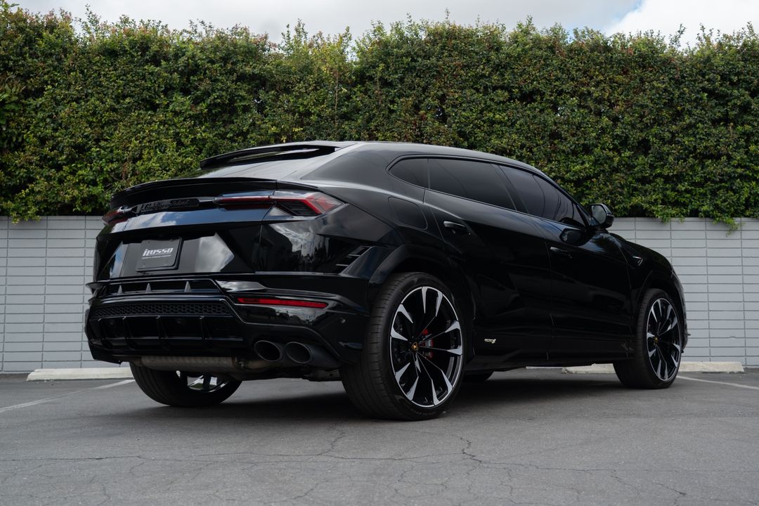2024 Lamborghini Urus