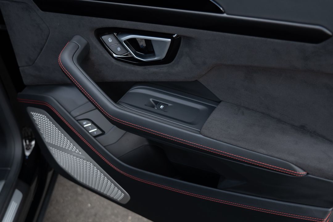 2024 Lamborghini Urus