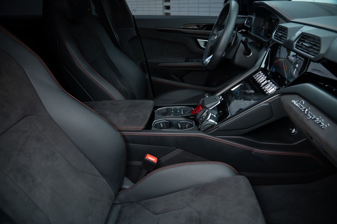 2024 Lamborghini Urus
