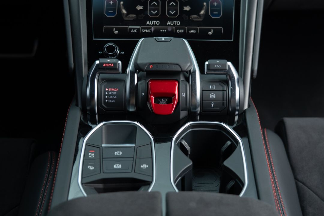 2024 Lamborghini Urus