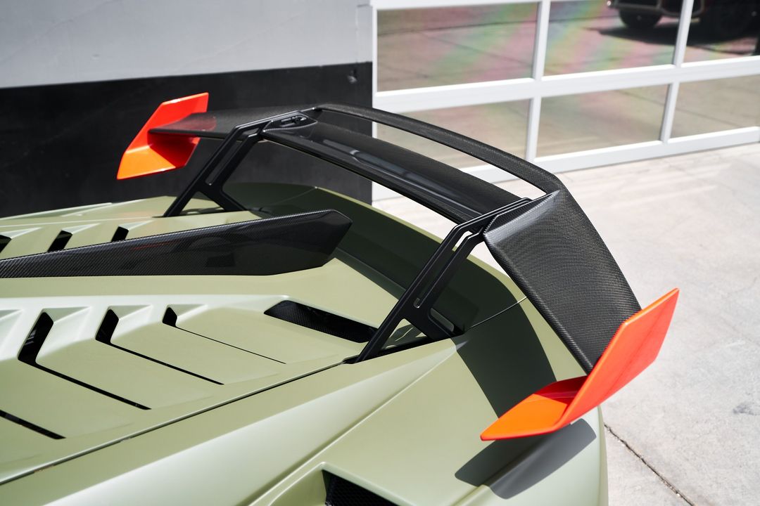 2023 Lamborghini Huracan STO