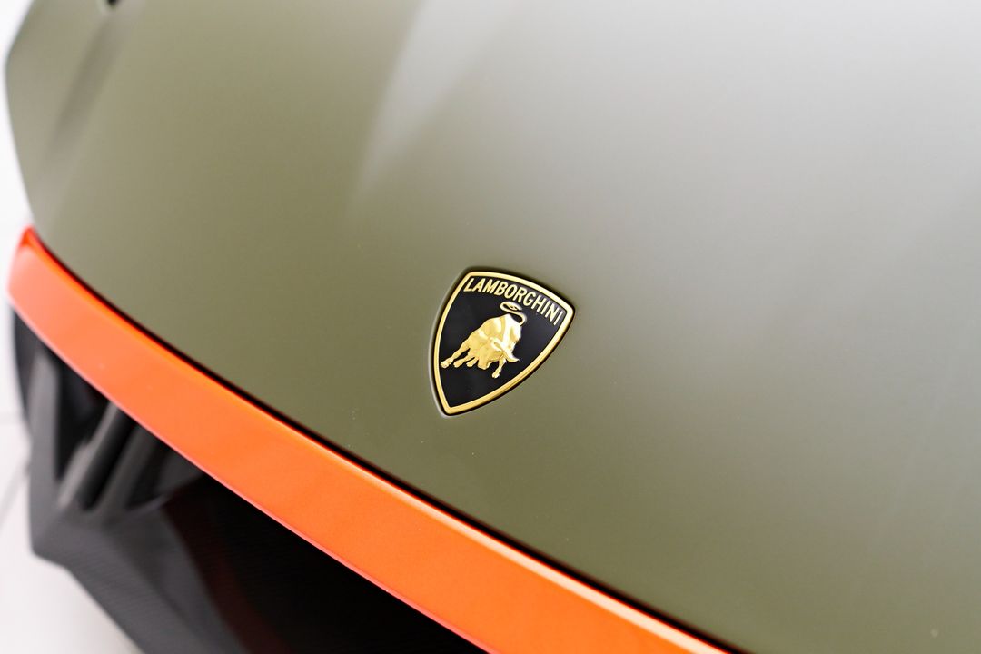 2023 Lamborghini Huracan STO