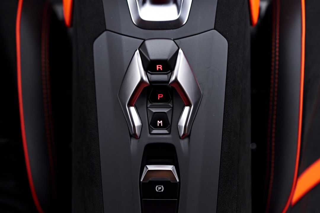 2023 Lamborghini Huracan STO