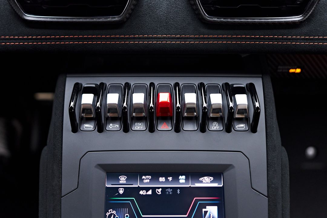 2023 Lamborghini Huracan STO