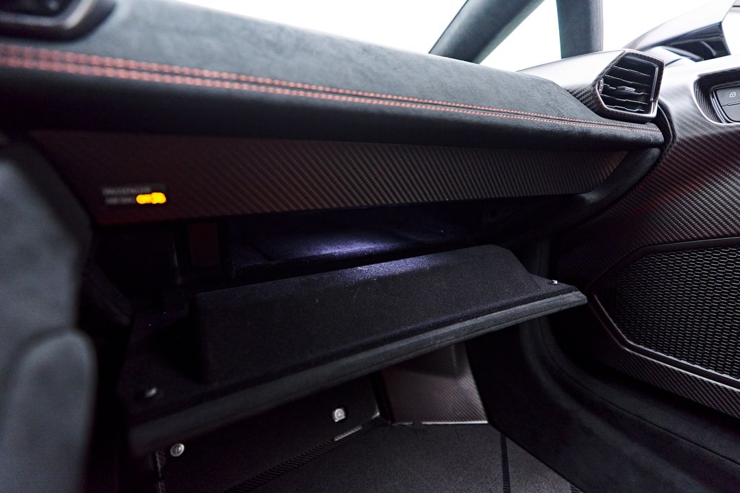 2023 Lamborghini Huracan STO