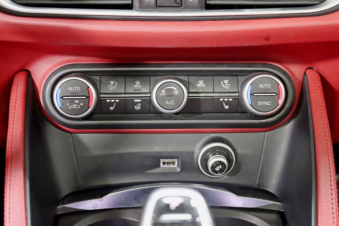 2020 Alfa Romeo Stelvio