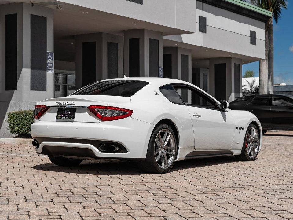 2017 Maserati GranTurismo