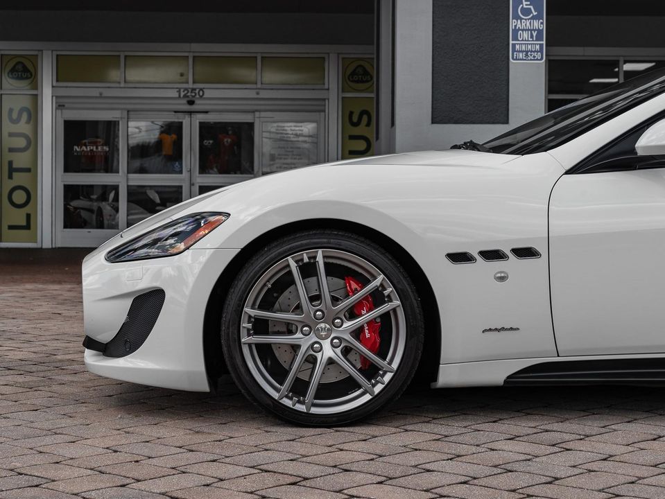2017 Maserati GranTurismo