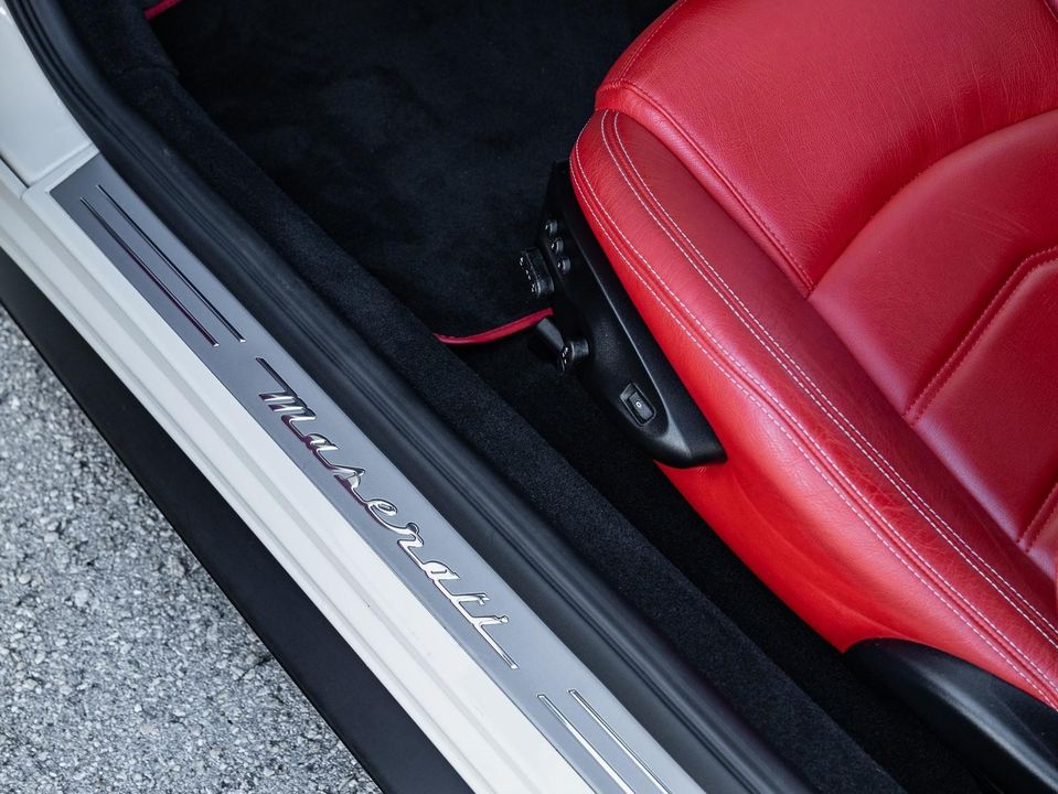 2017 Maserati GranTurismo