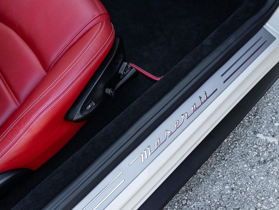2017 Maserati GranTurismo