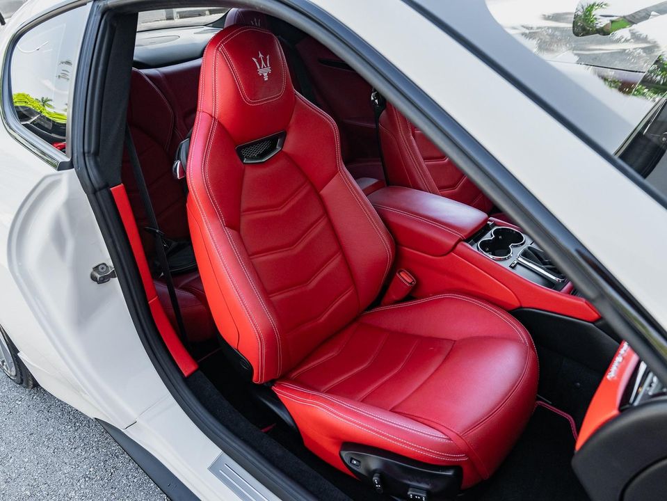 2017 Maserati GranTurismo
