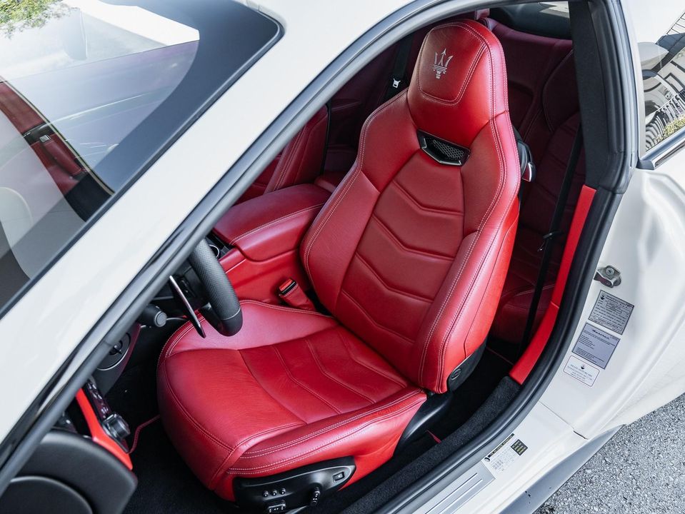 2017 Maserati GranTurismo