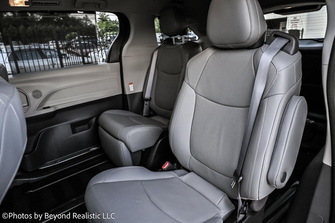 2022 Toyota Sienna
