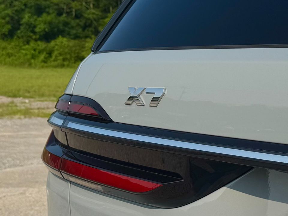 2024 BMW X7