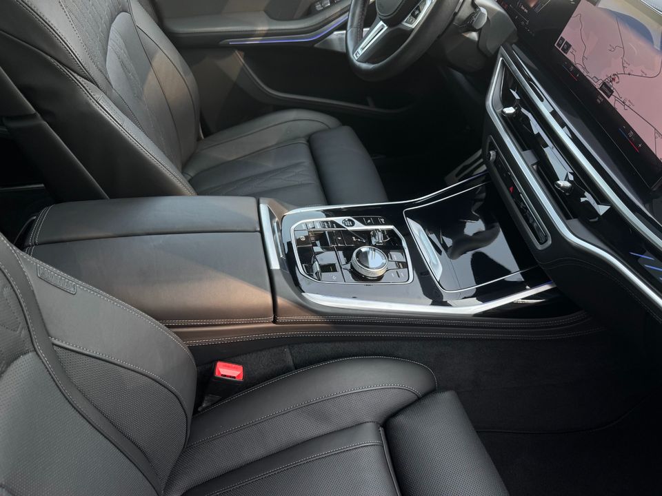 2024 BMW X7