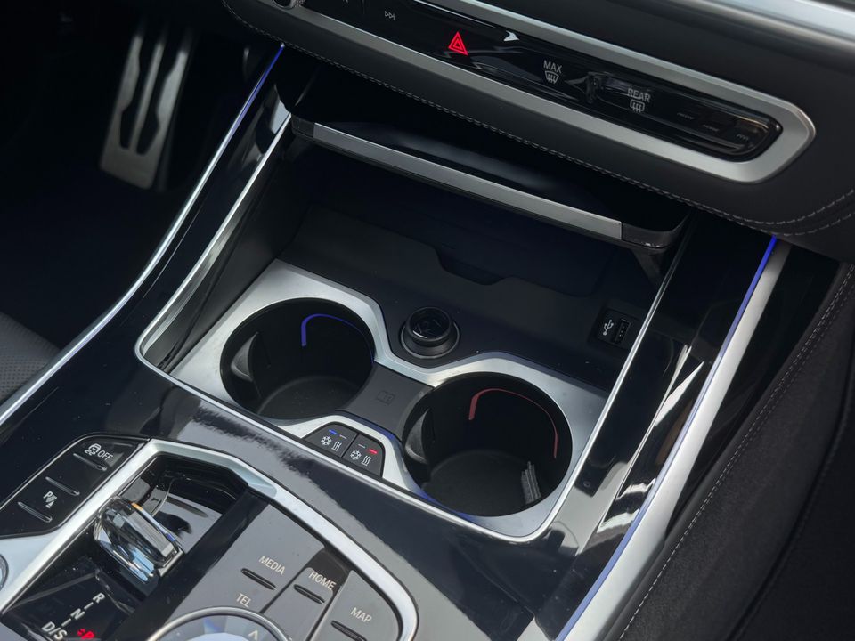 2024 BMW X7