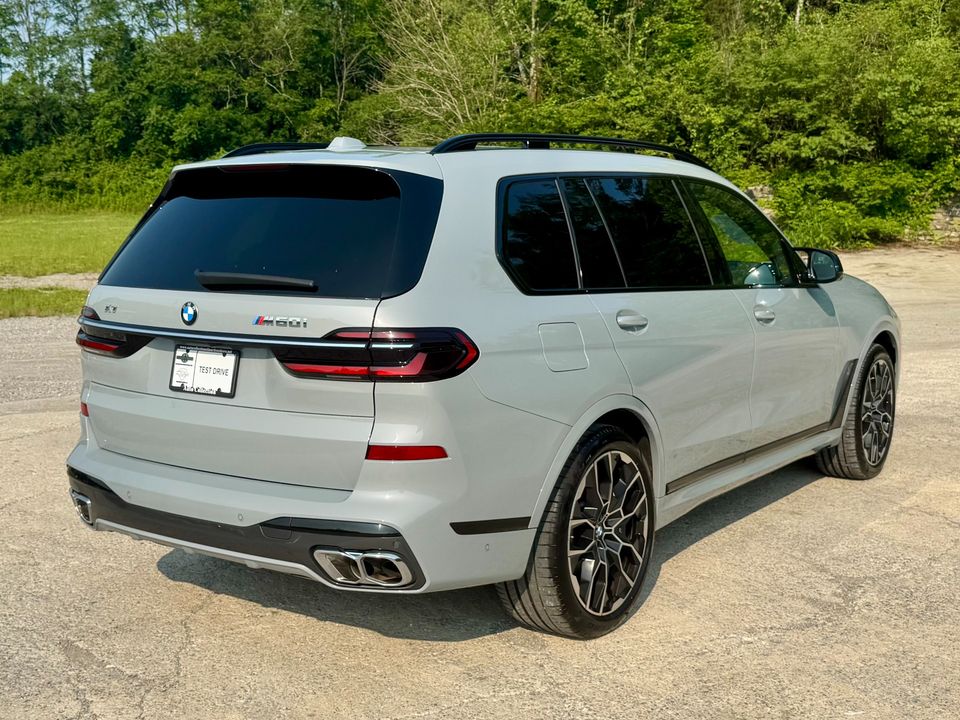2024 BMW X7