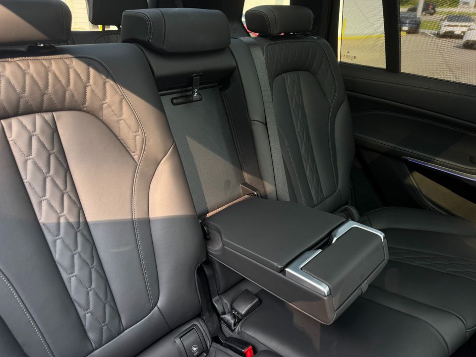 2024 BMW X7