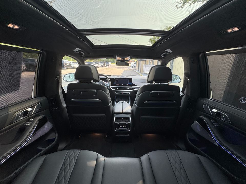 2024 BMW X7