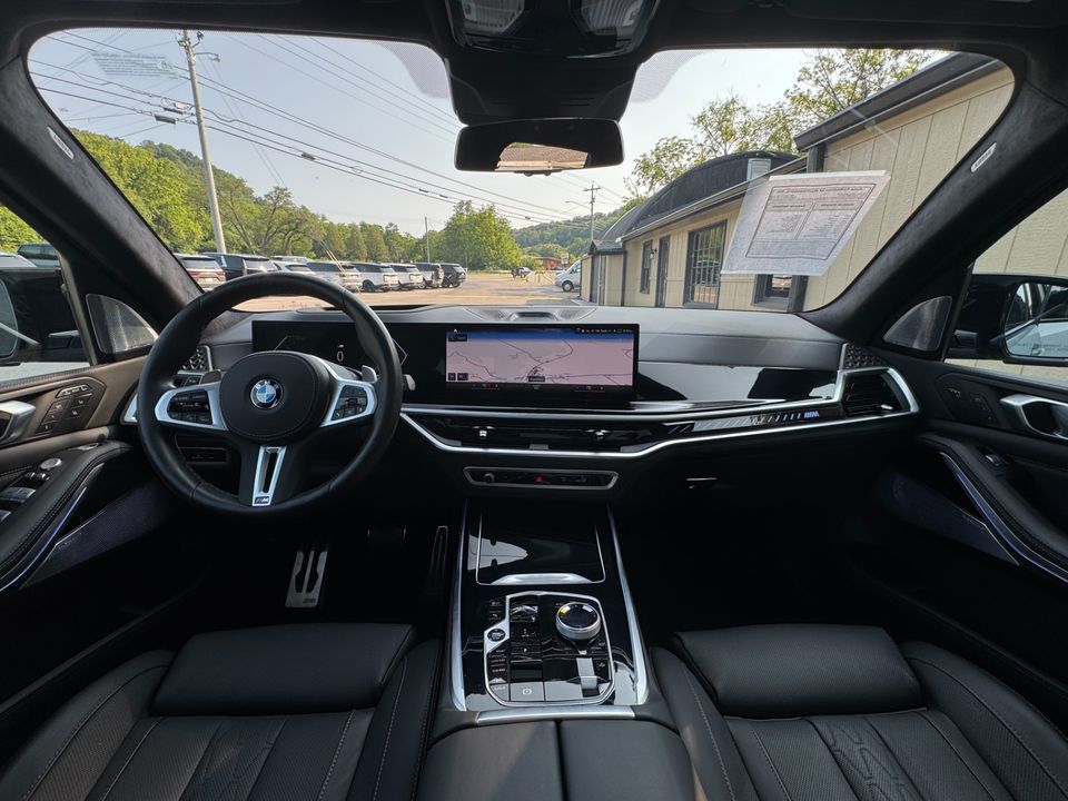 2024 BMW X7