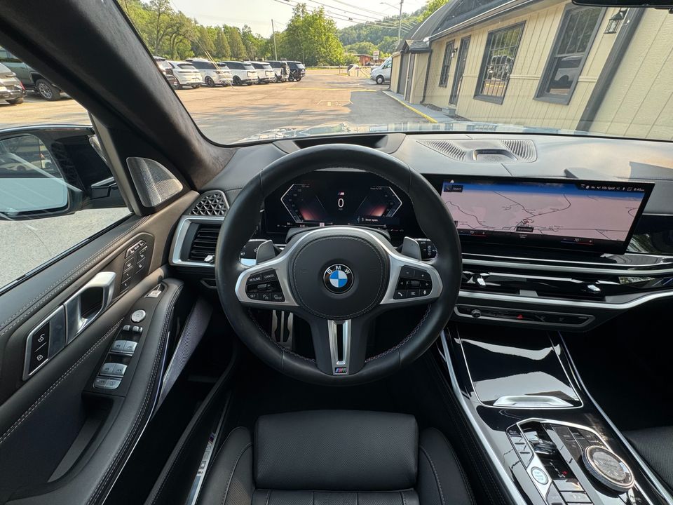 2024 BMW X7