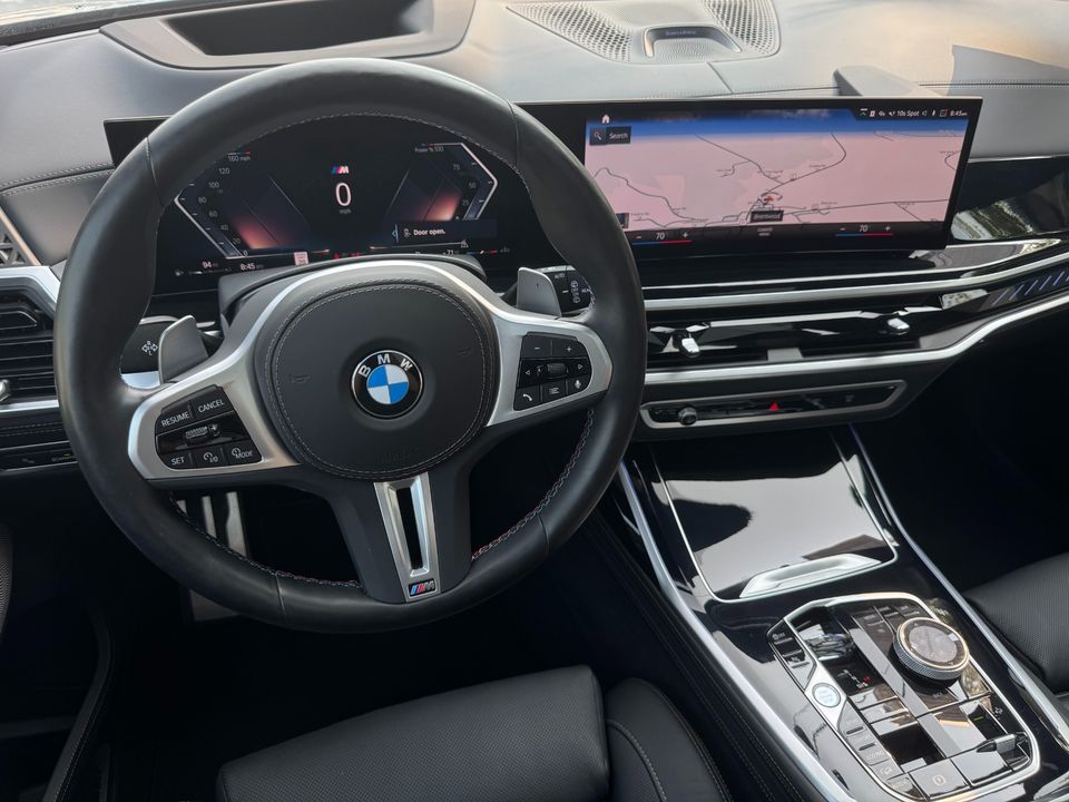 2024 BMW X7